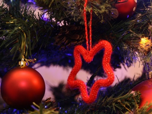 Étoile au tricotin mécanique