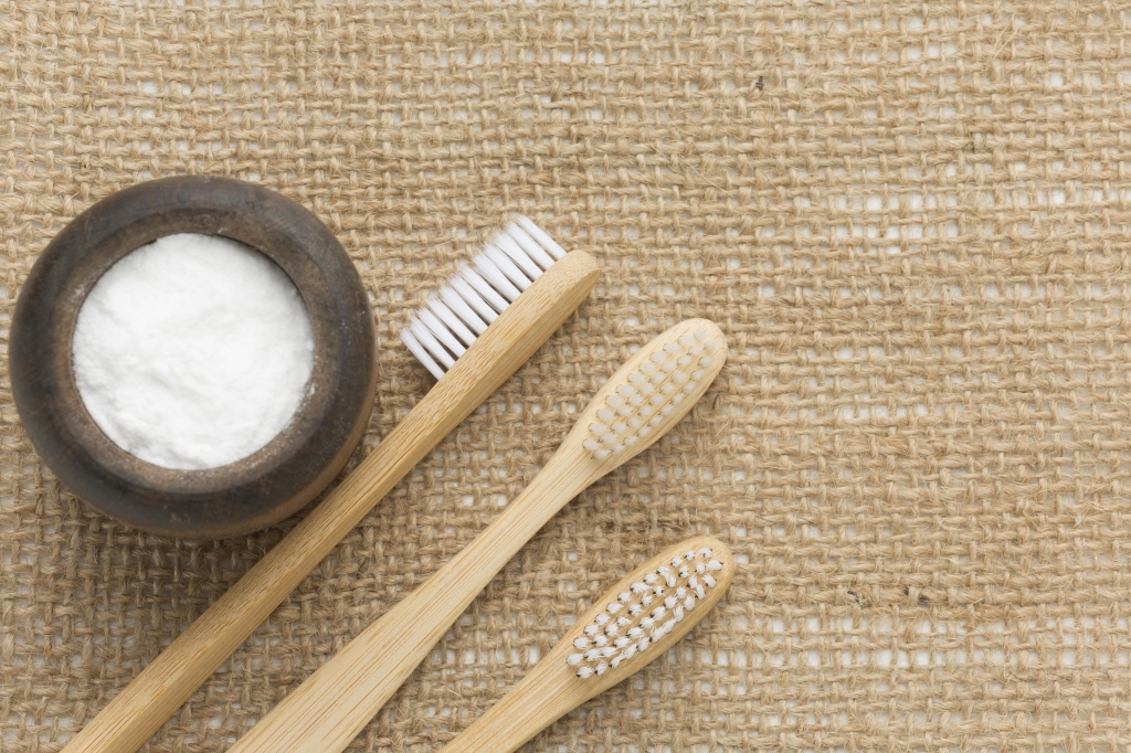 Le bicarbonate de soude pour les dents